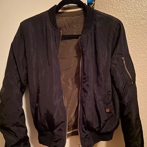 Reversible Bomber Jacket💚